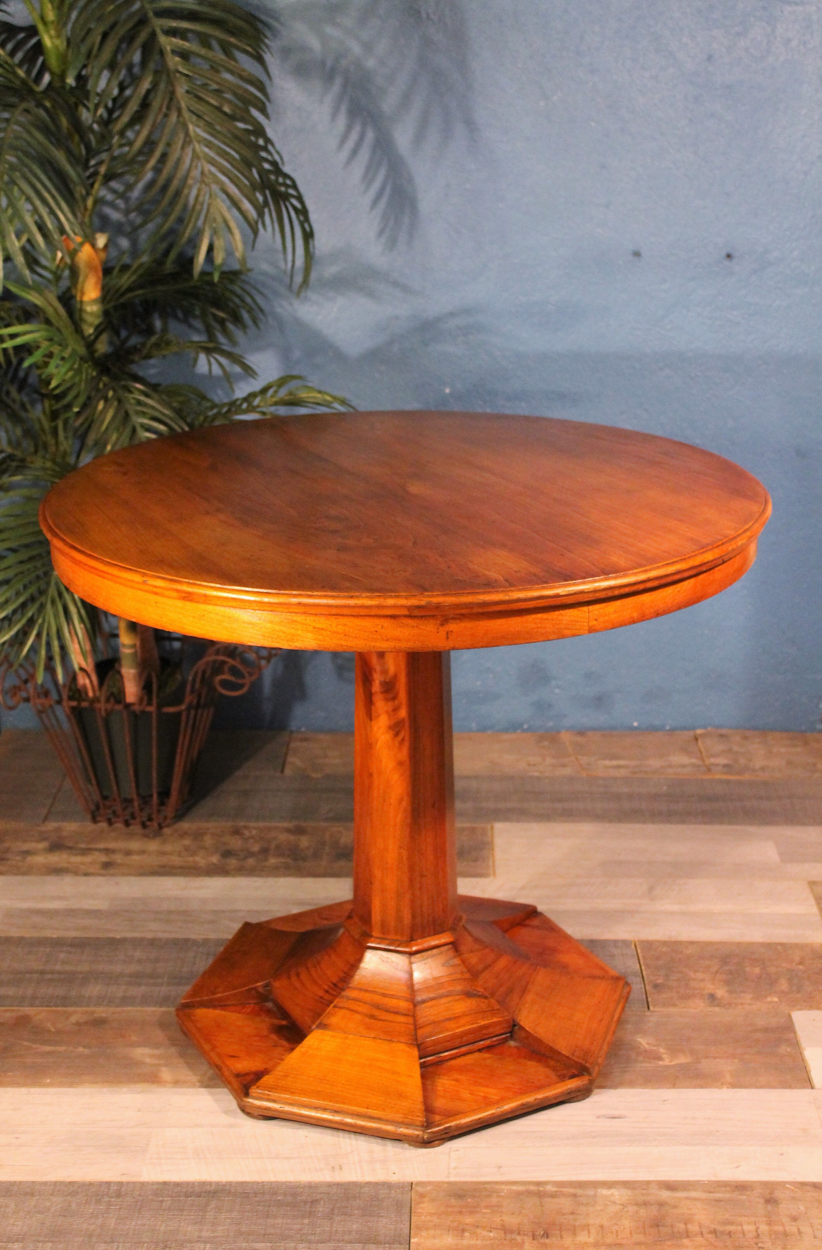 1930s lounge table