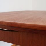 Scandinavian stretch teak table