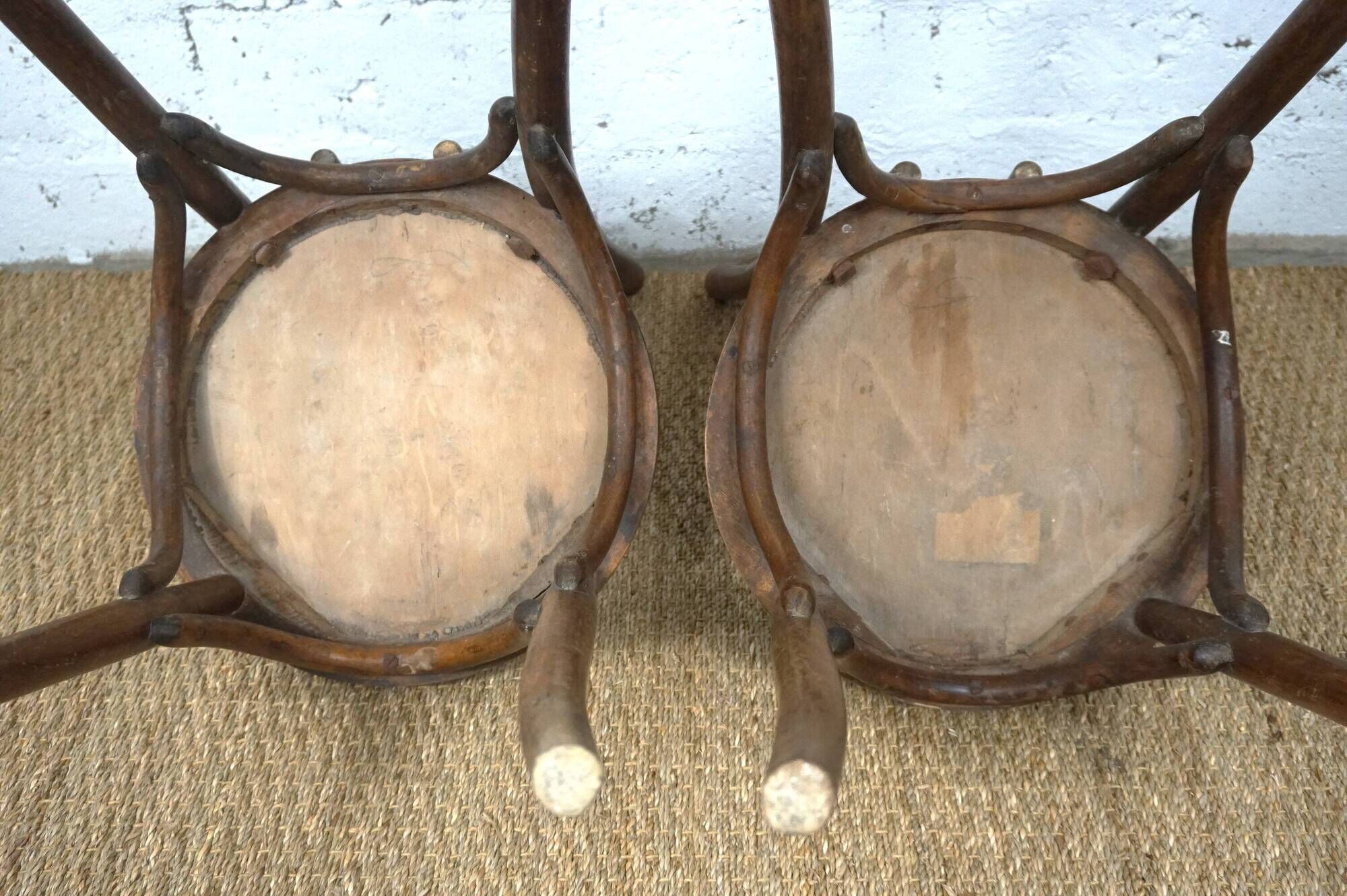 Pair of 1930s bistro chairs Thonet Kohn Fischel bentwood