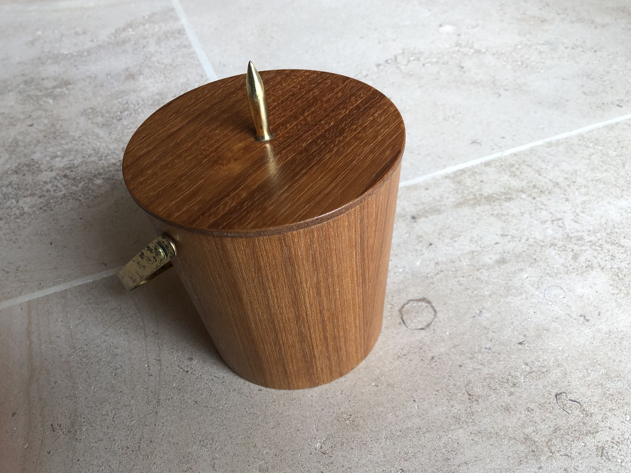 Scandinavian ice bucket in teck wood plating 1950