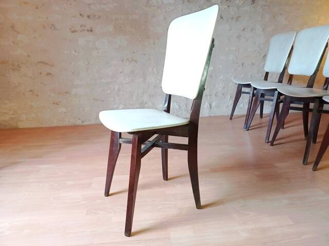 5 vintage chairs from the 60s, white leatherette, mahogany wood