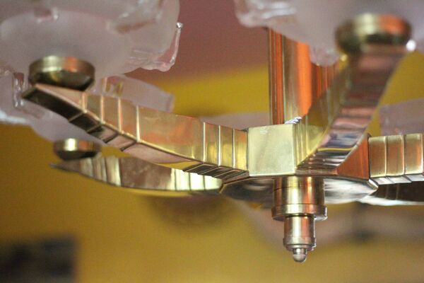 suspension art déco, lustre 6 feux globe verre Ezan, lustre bronze art déco