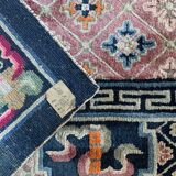 Handmade oriental carpet in wool 134 cm x 215 cm