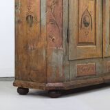 Armoire de mariée peinte d'art populaire 1792