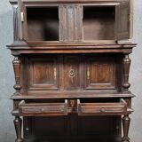 Cabinet Renaissance époque XVIIeme en bois massif sculpté vers 1680