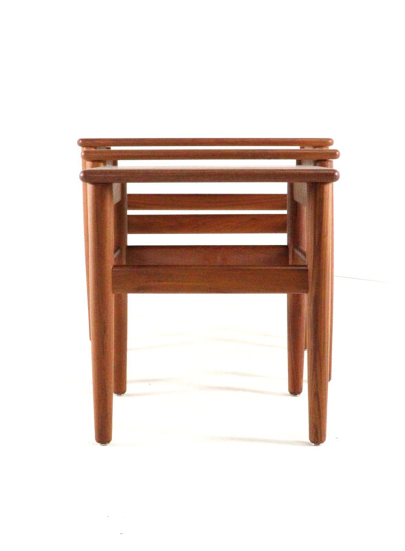 Set of 3 Danish Nesting Tables soldi teak - mid century modern design