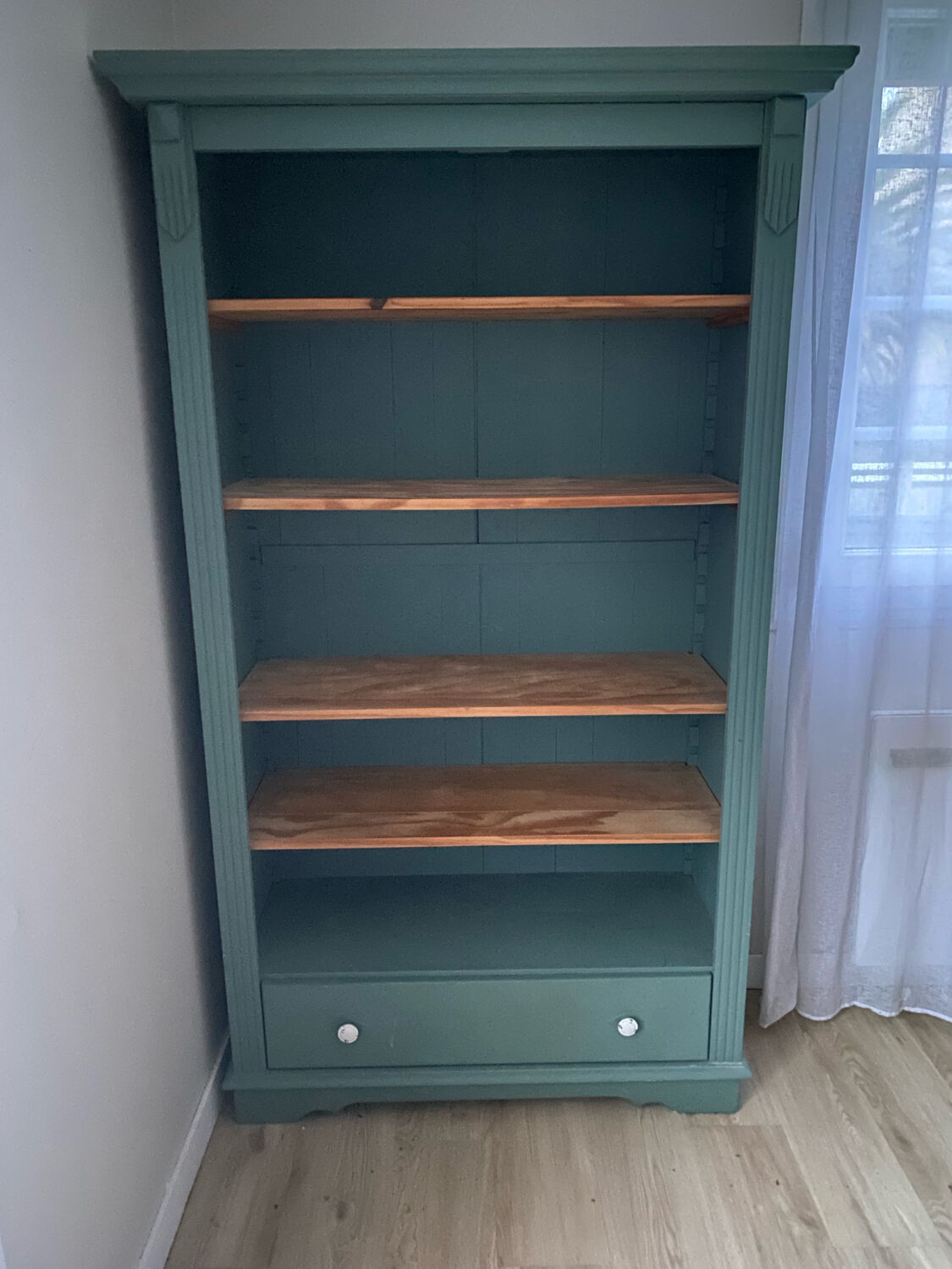 Solid wood green library