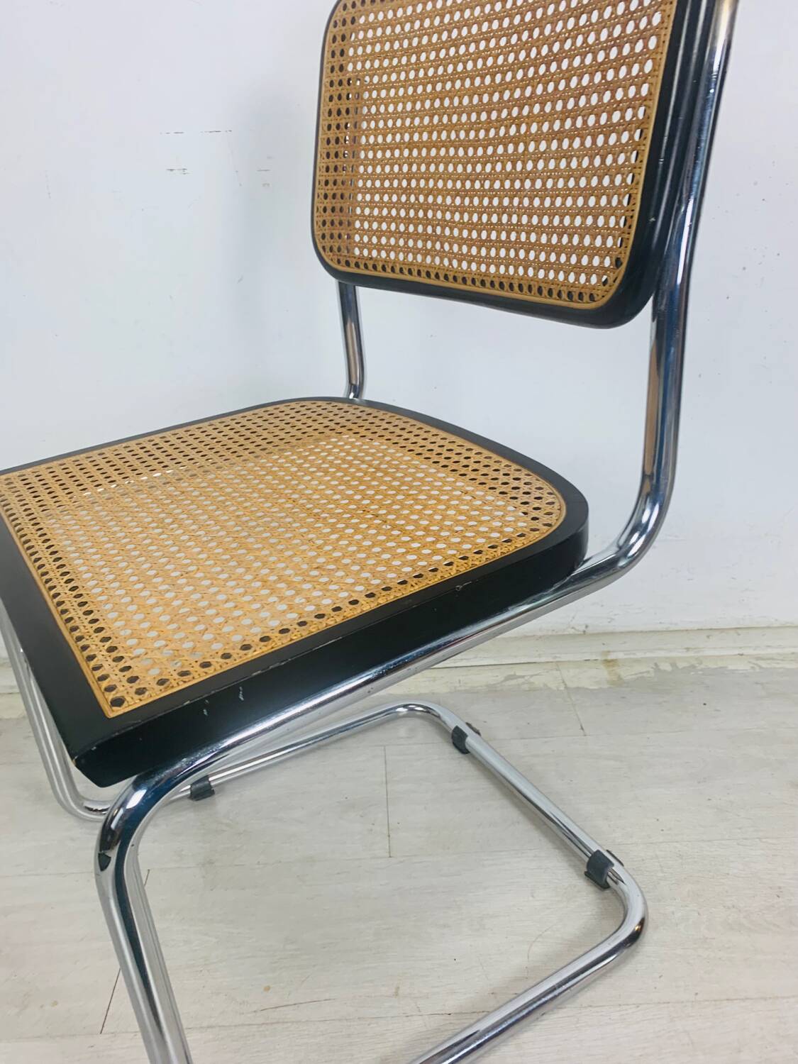 Cesca b32 chair by Marcel Breuer