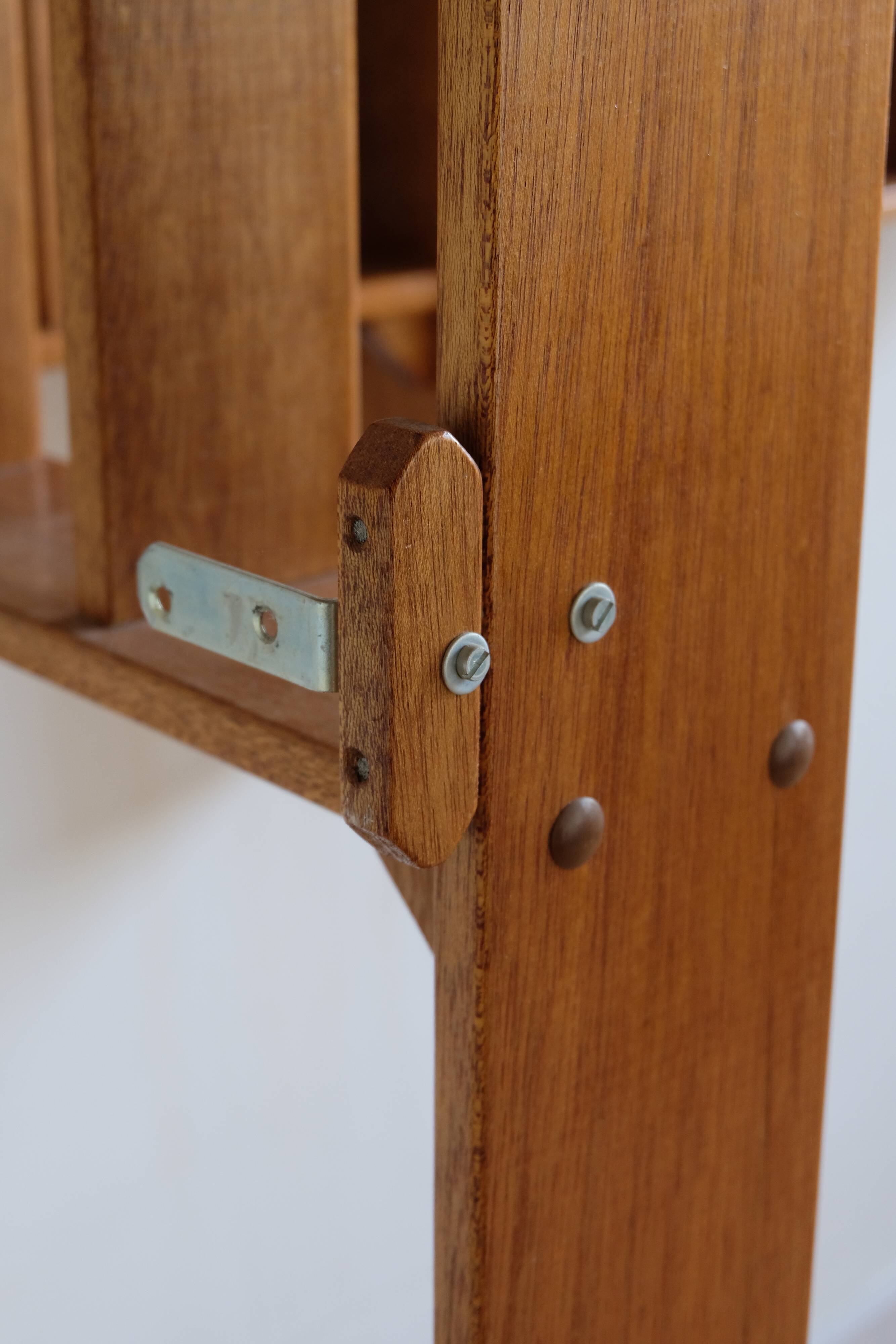 Wooden corner shelves