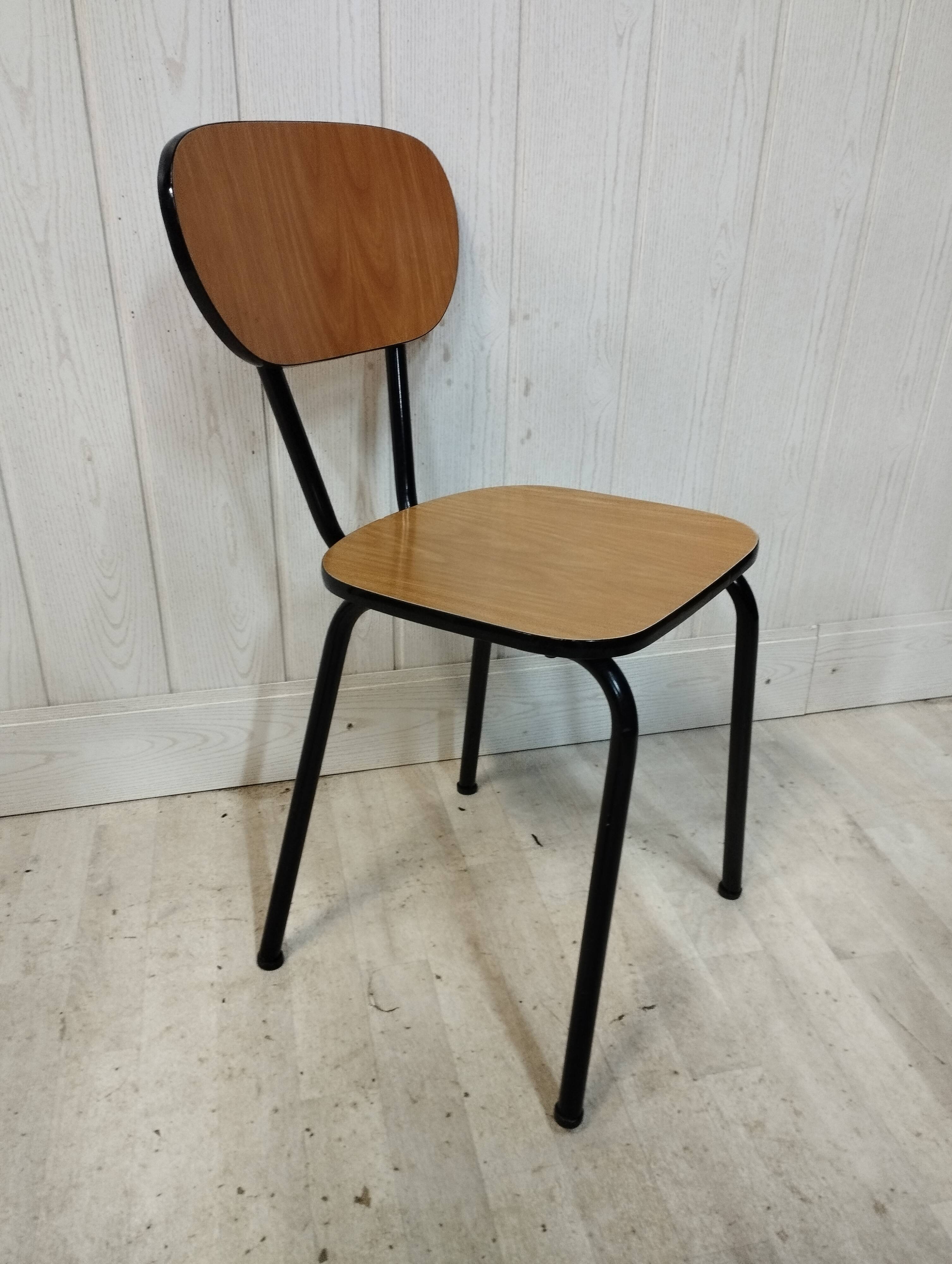 Set of 4 vintage chairs in formica