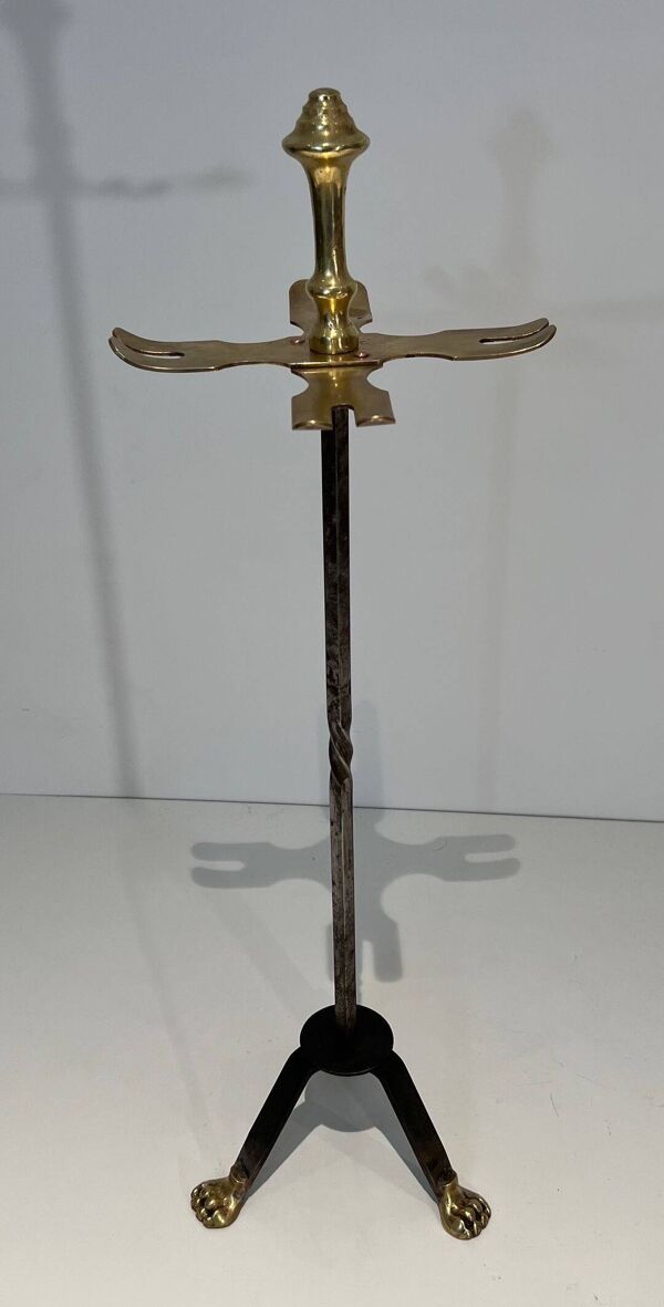 Nécessaire de Feu en Laiton et Acier Brossé à Pieds Griffes, Attribué à la