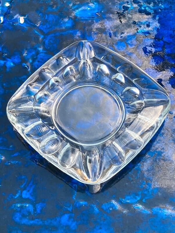 Square glass pocket tray