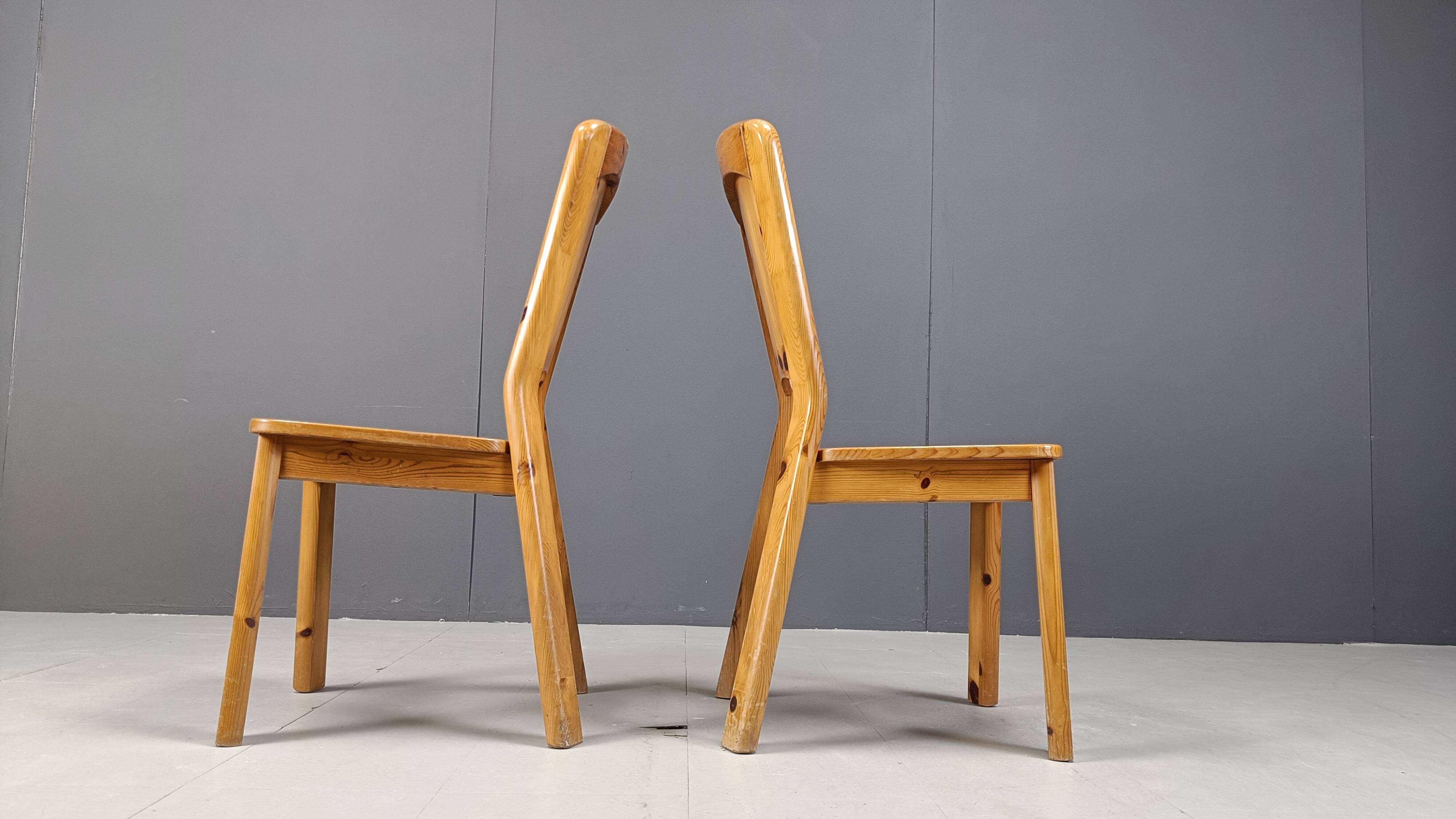 Vintage pine wood dining chairs - 1970s
