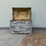 White patinated trunk
