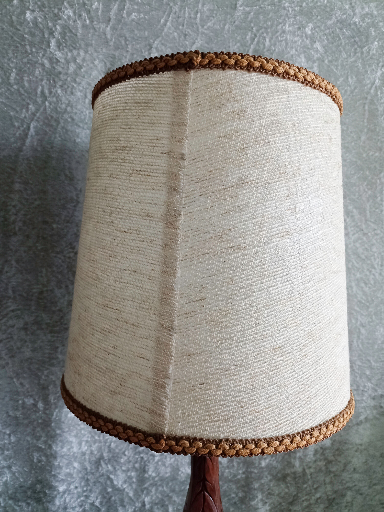 Wooden foot lamp with conical shade