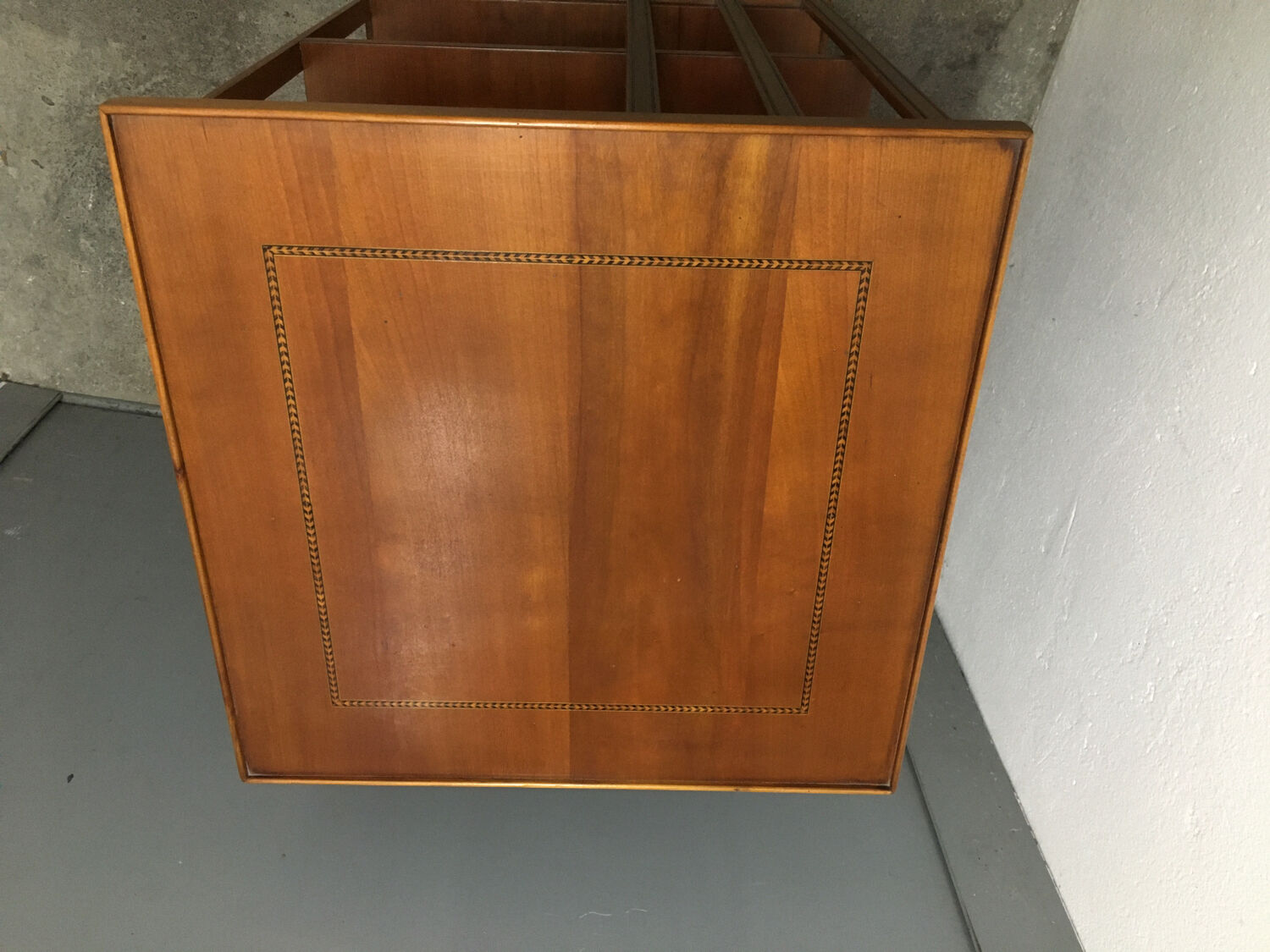 Richelieu revolving bookcase