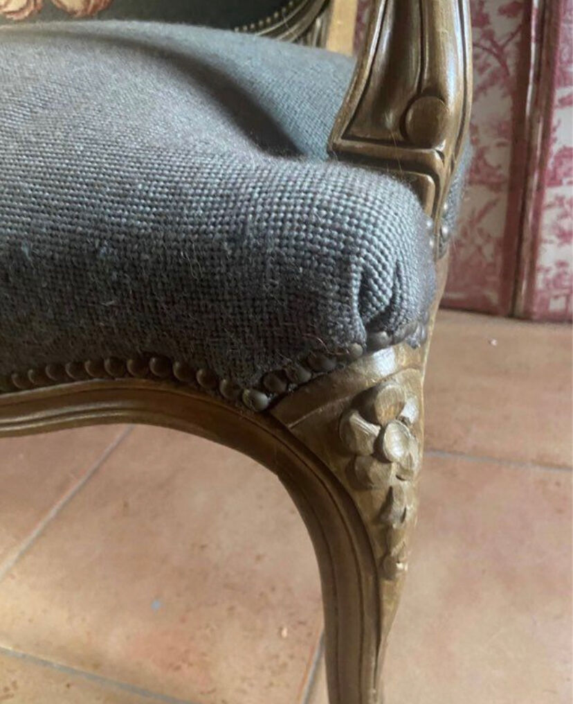 Louis XV style bench