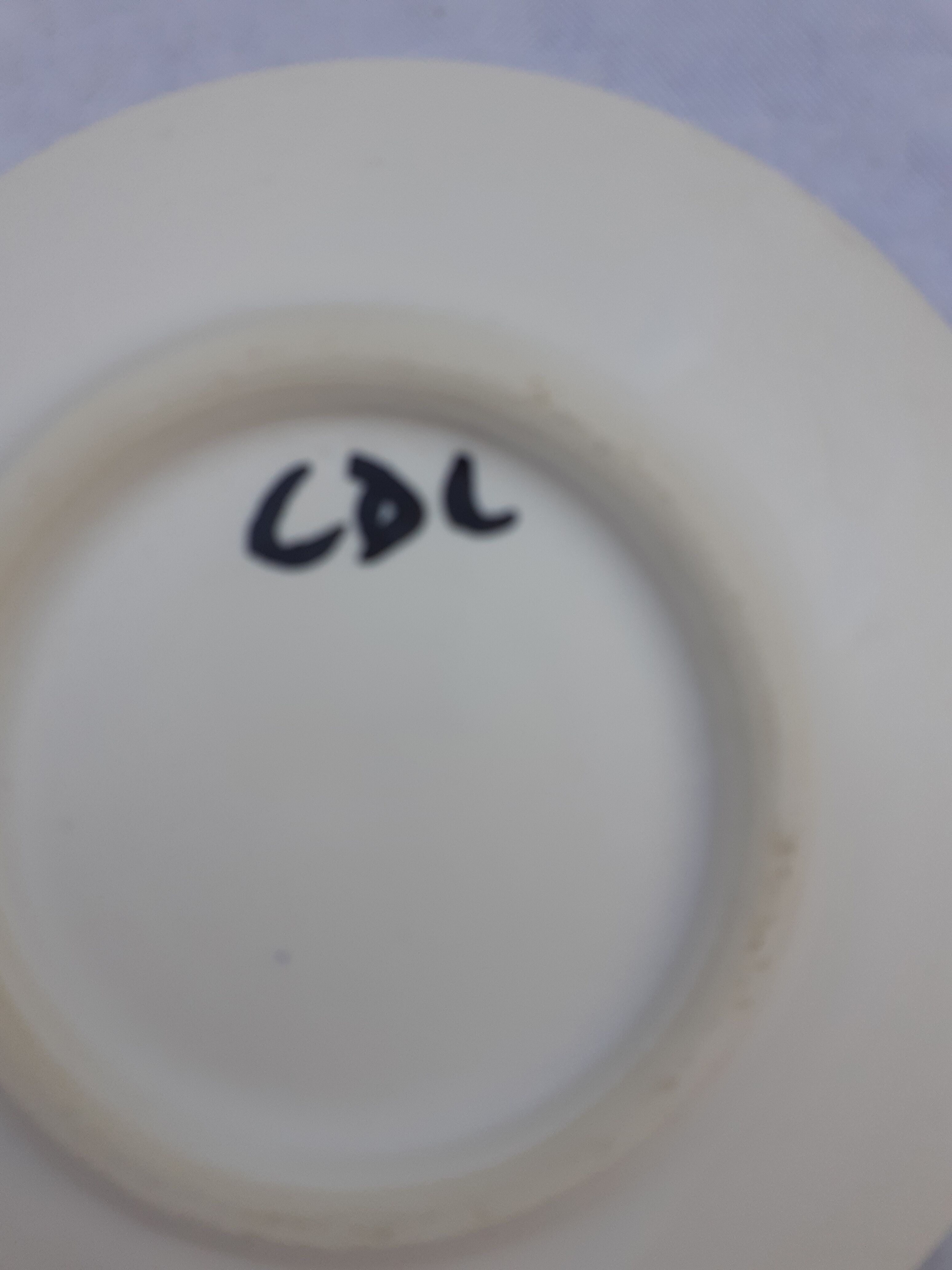 Enamelled plates
