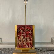 Lampe de table en laiton, plaque de bois laqué et doré chine vers 1980