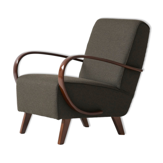 Jindrich Halabala h-410 armchair, 30's