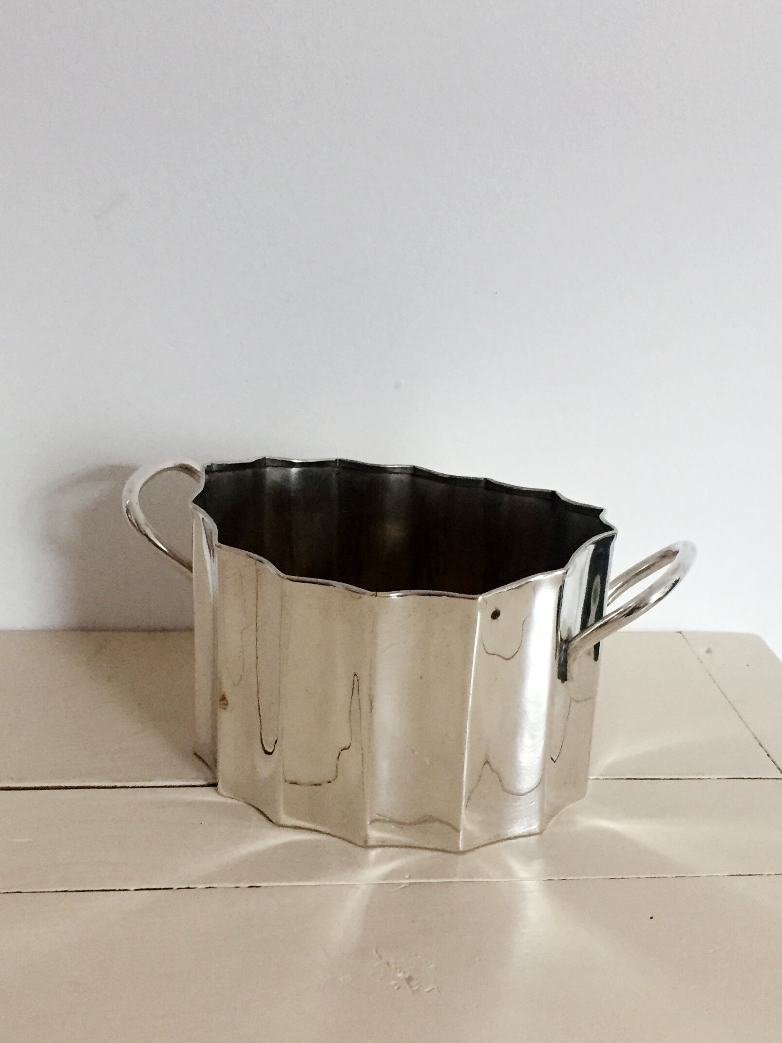 Silver metal ice bucket