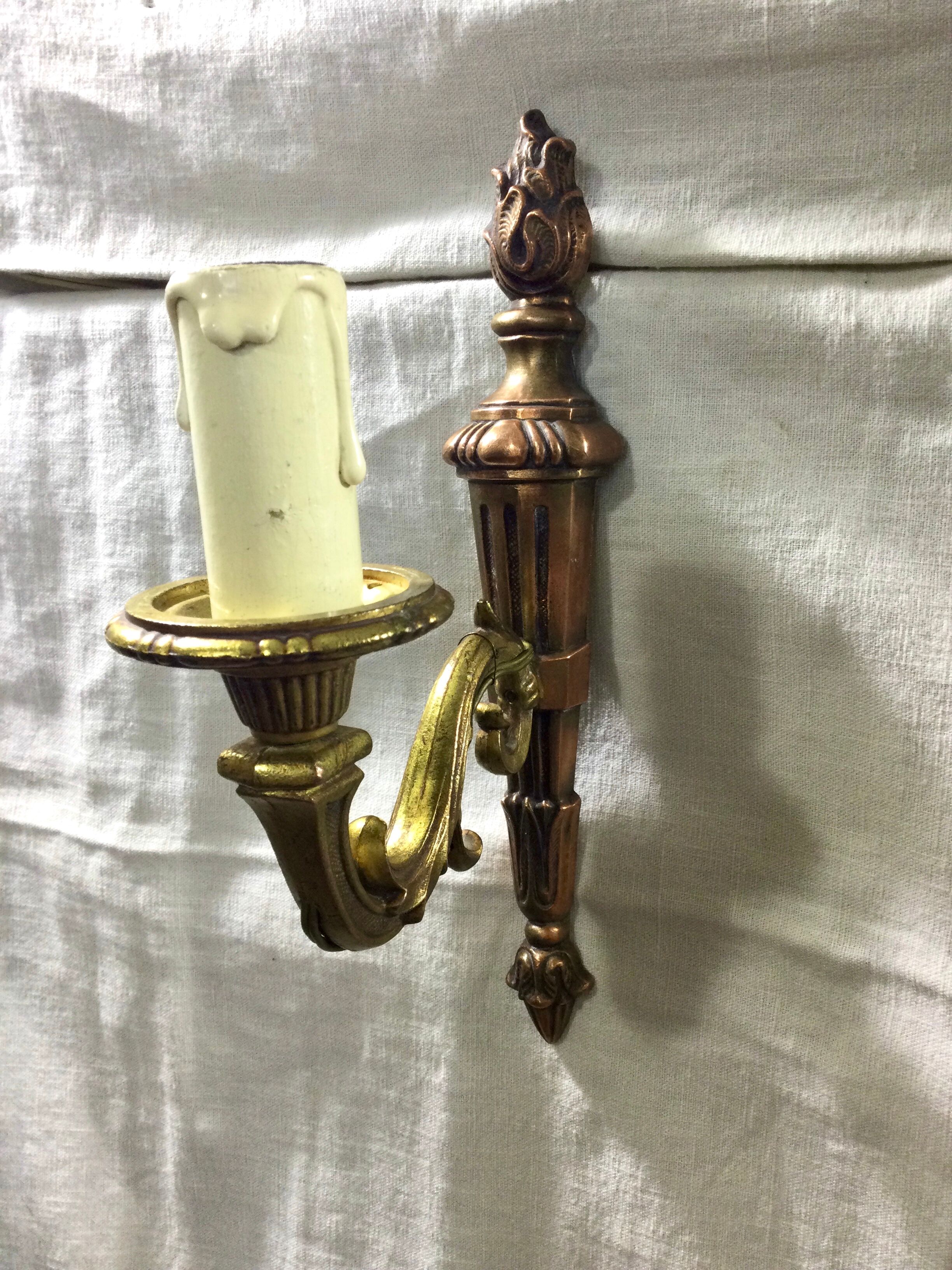 Louis XVI style wall lamp in gilded copper