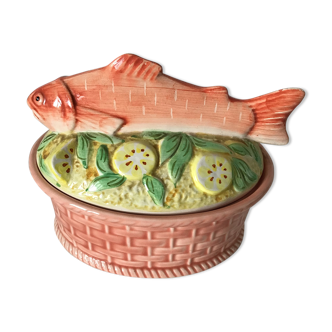 Terrine de saumon en barbotine des années 70 parfait etat marque Geo