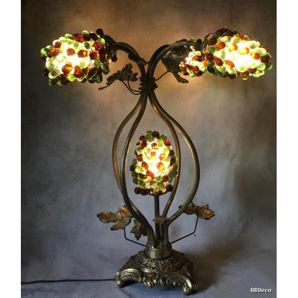 Lampe En Bronze Et Laiton A Decor De Feuilles De Vigne Avec Grappes De Raisin Selency Lampe En Bronze Et Laiton A Decor De Feuilles De Vigne Avec Grappes De Raisin Selency