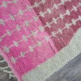 Traditional handmade wool rug size 150 x 250 cm