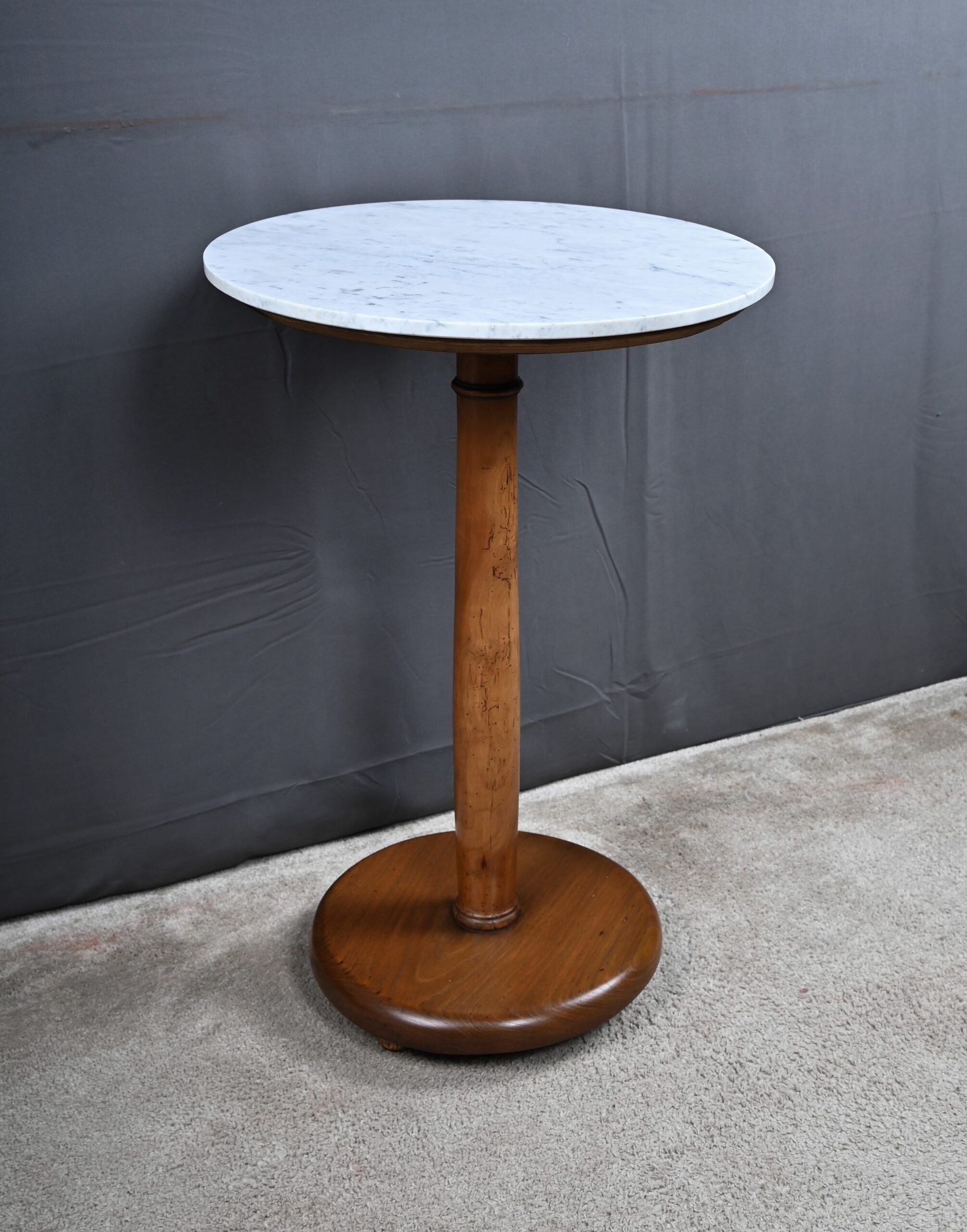 Walnut and marble gueridon, Restoration style – early 20th century