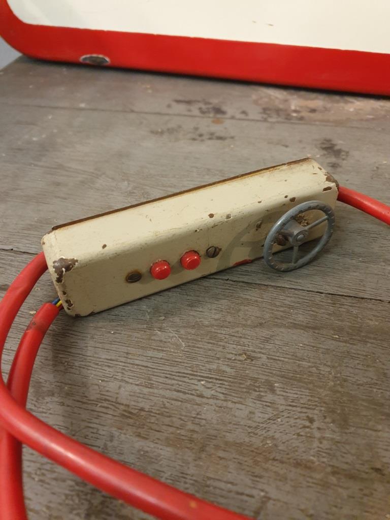 Car Citroën DS 19 remote-guided