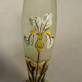 Paire de vases en verre à décor émaillé  d'iris