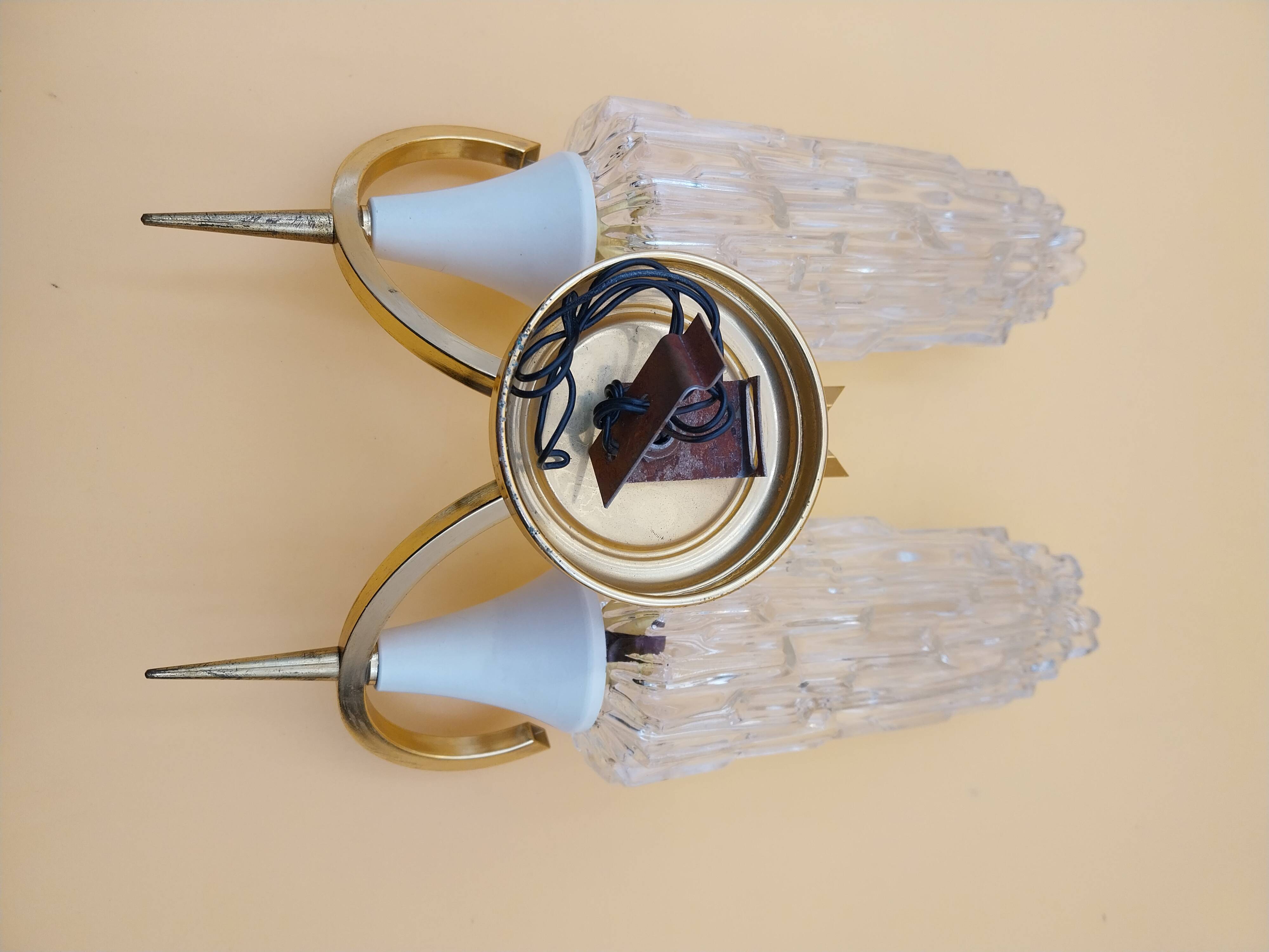 Double tulip wall light in Hoffmeister Iceberg Glass