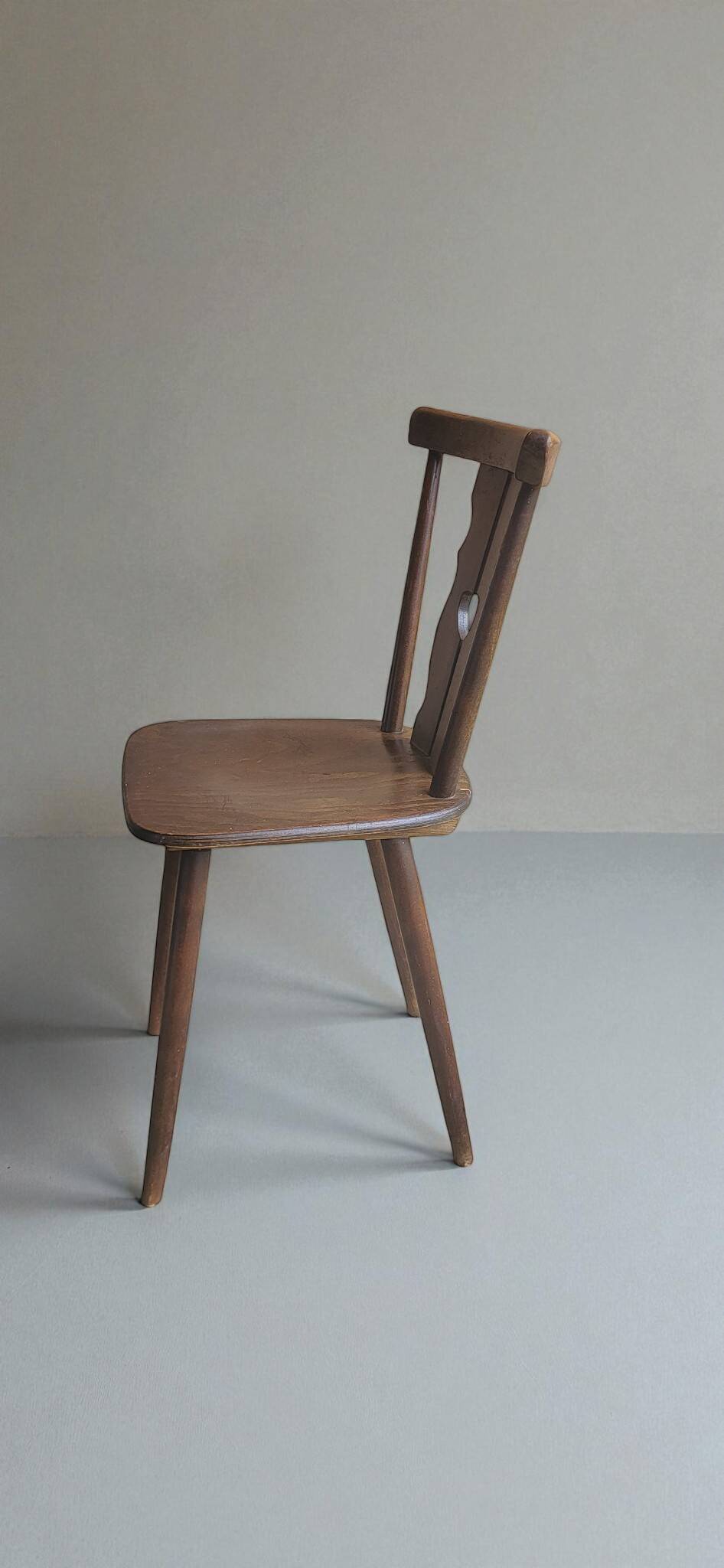 4 chaises bistrot rustiques