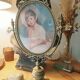 Adjustable photo frame