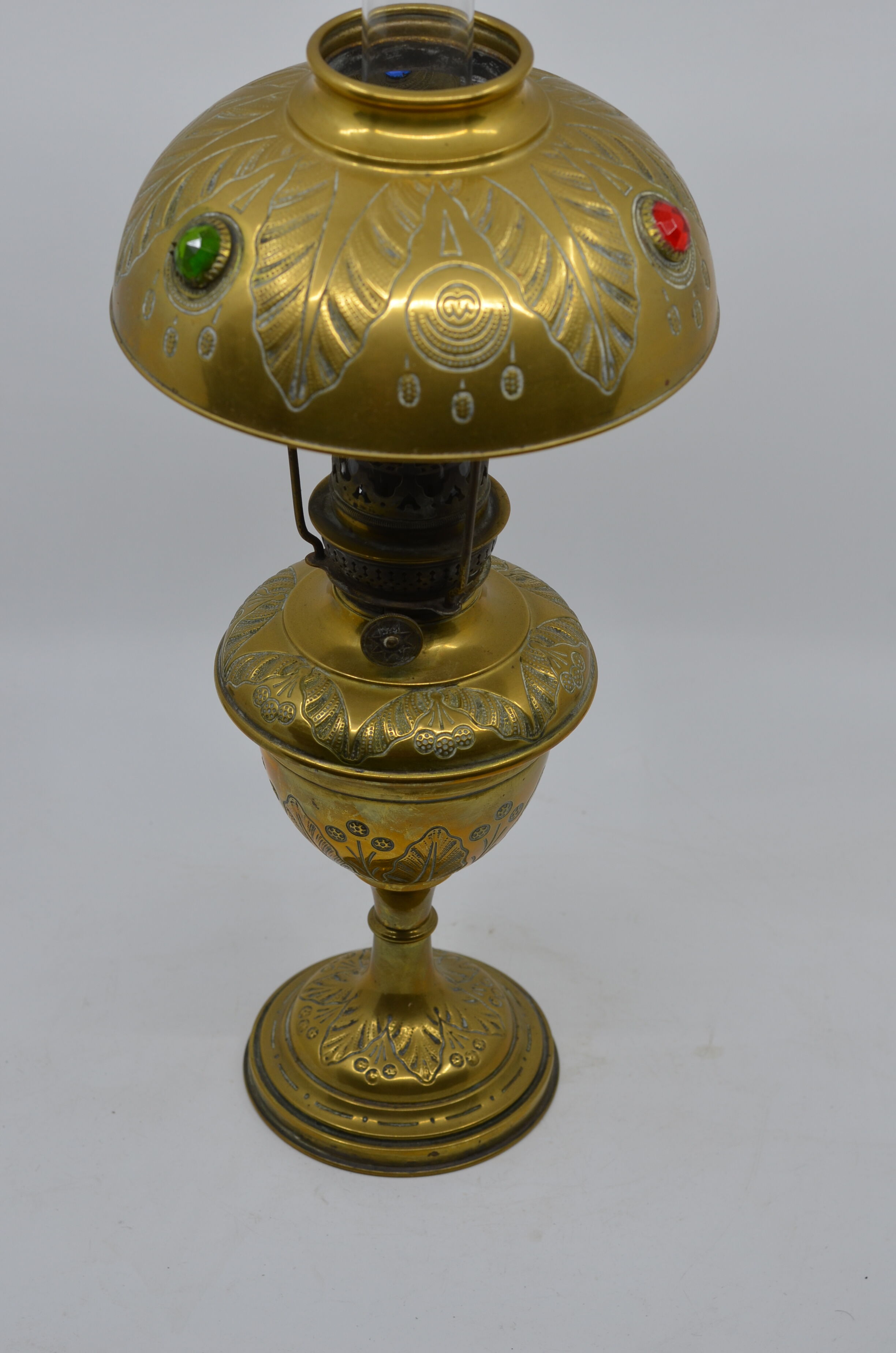 Parisian kerosene lamp