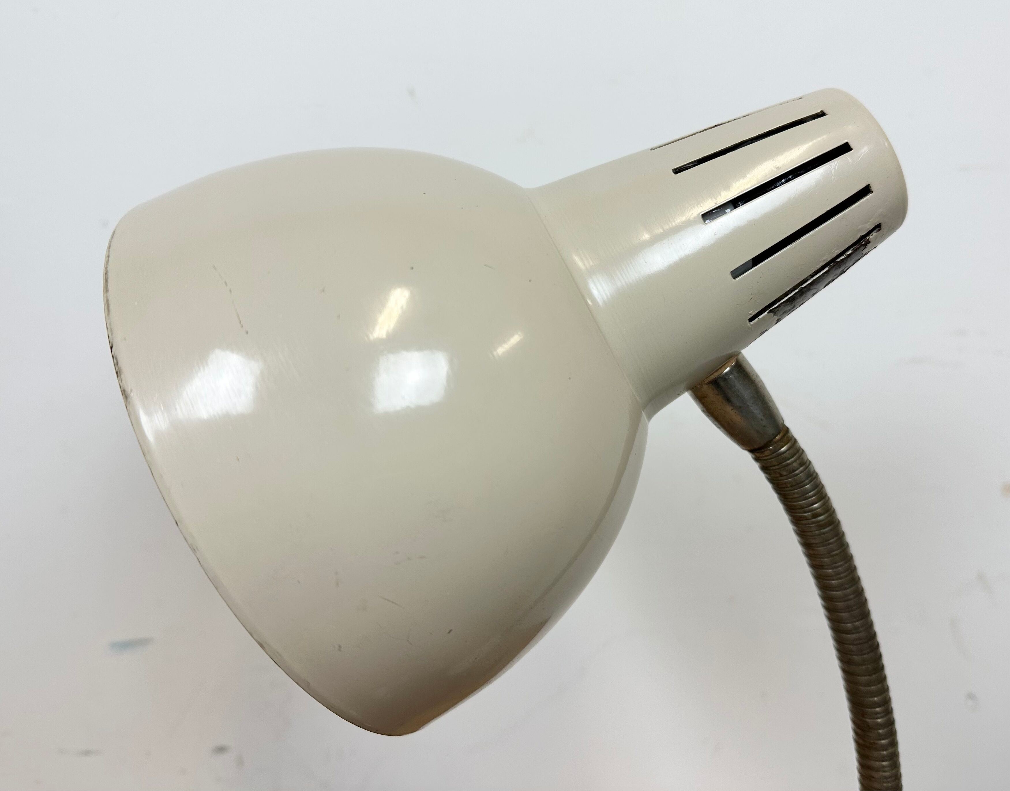 Industrial gooseneck table lamp, 1960s