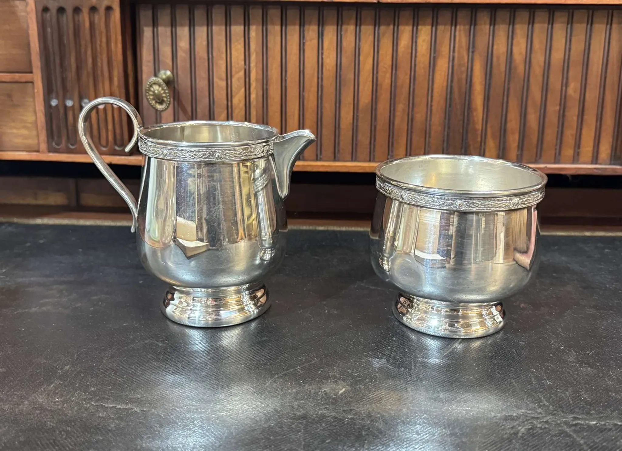 Silver-plated English service by Mappin & Webb from the 1930s.