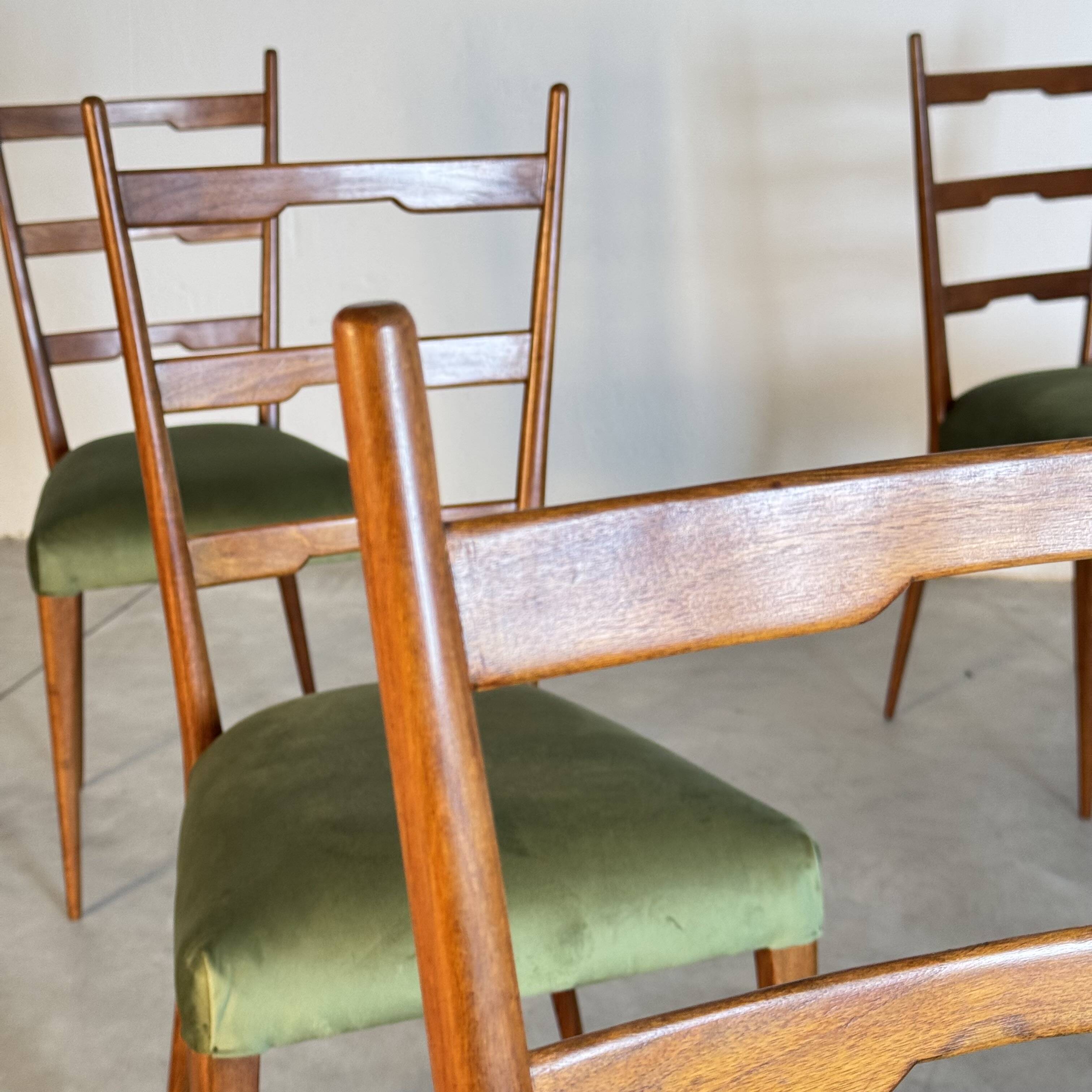 Set of six dining room chairs attributed to Gio Ponti, Italy, 1950.