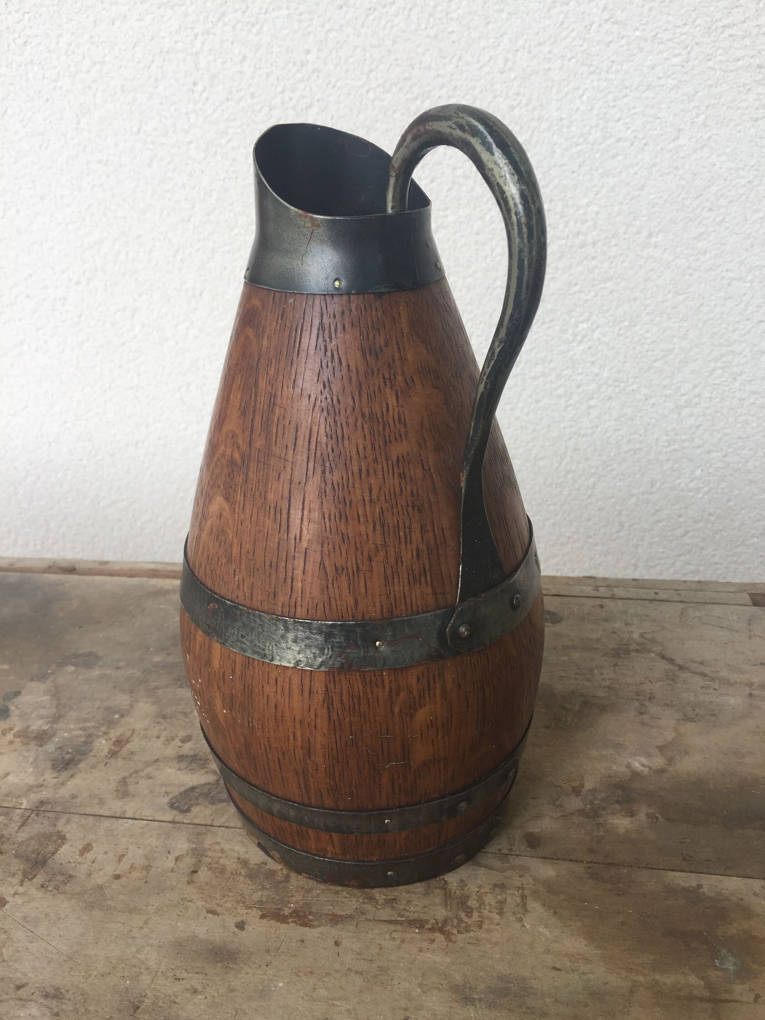 Old jug A Normand wood cider