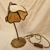 Bronze water lily lamp & glass paste