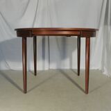Scandinavian extendable round table Hans Olsen