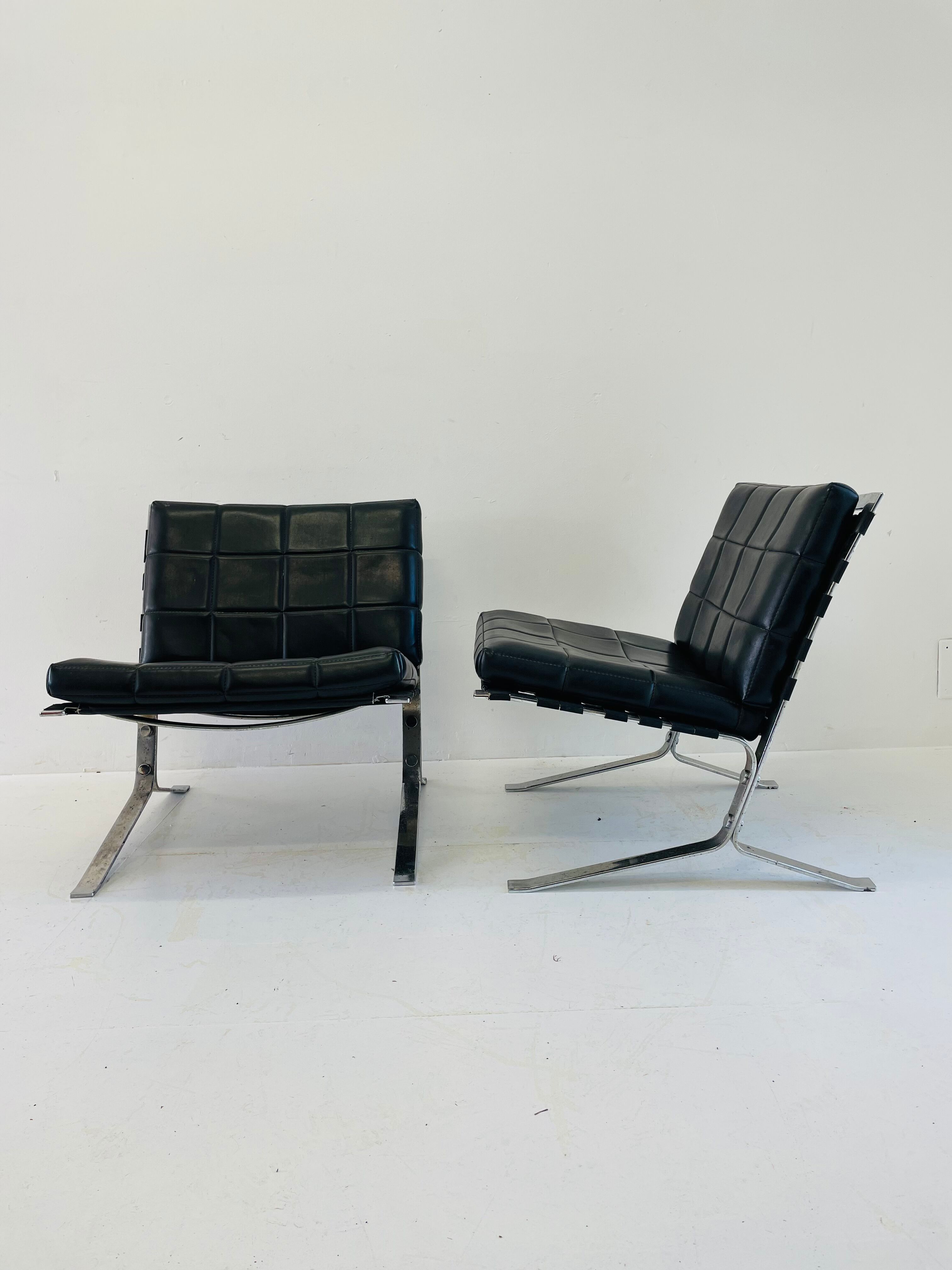Paire de Fauteuils Jocker par Olivier Mourgue 1970