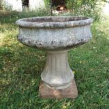 Grandon Fres free-standing basin planter