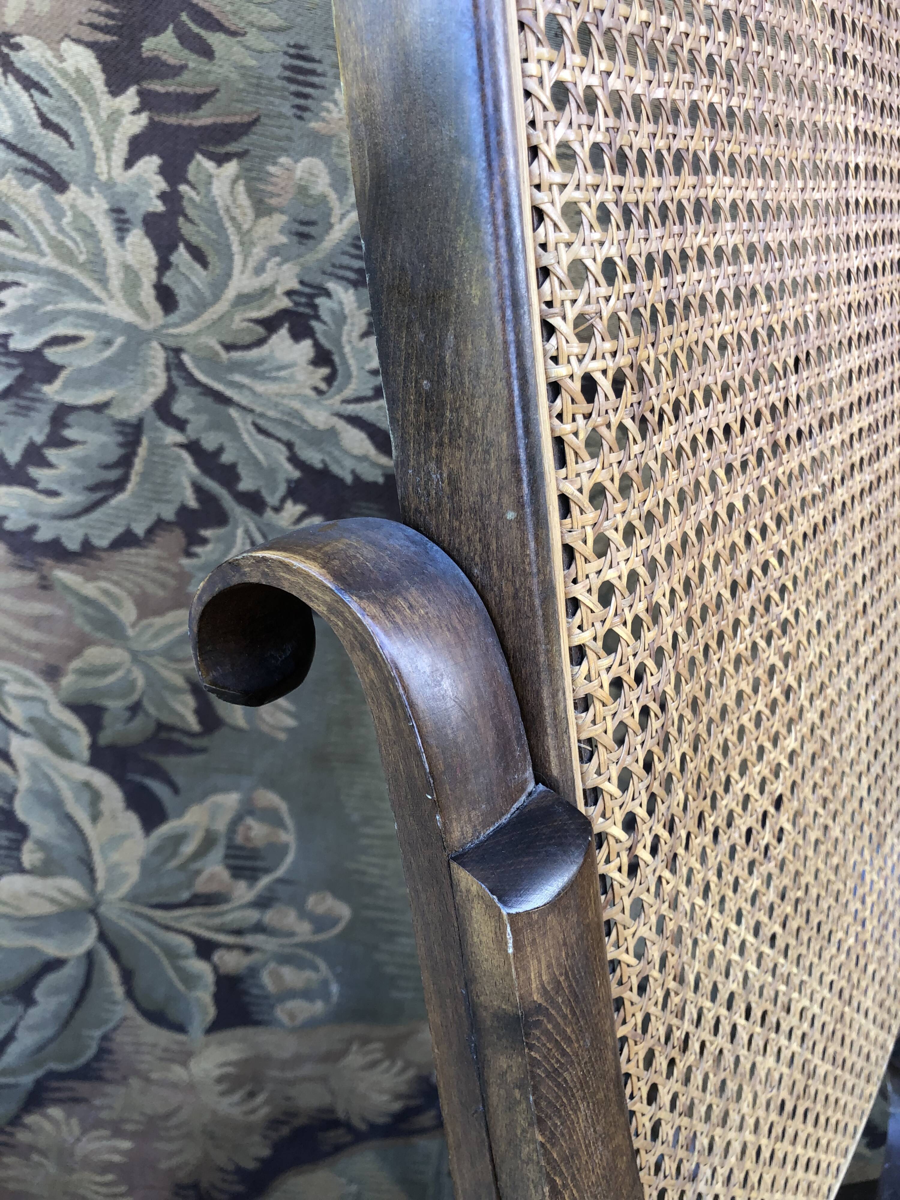 Rocking chair vintage cannée