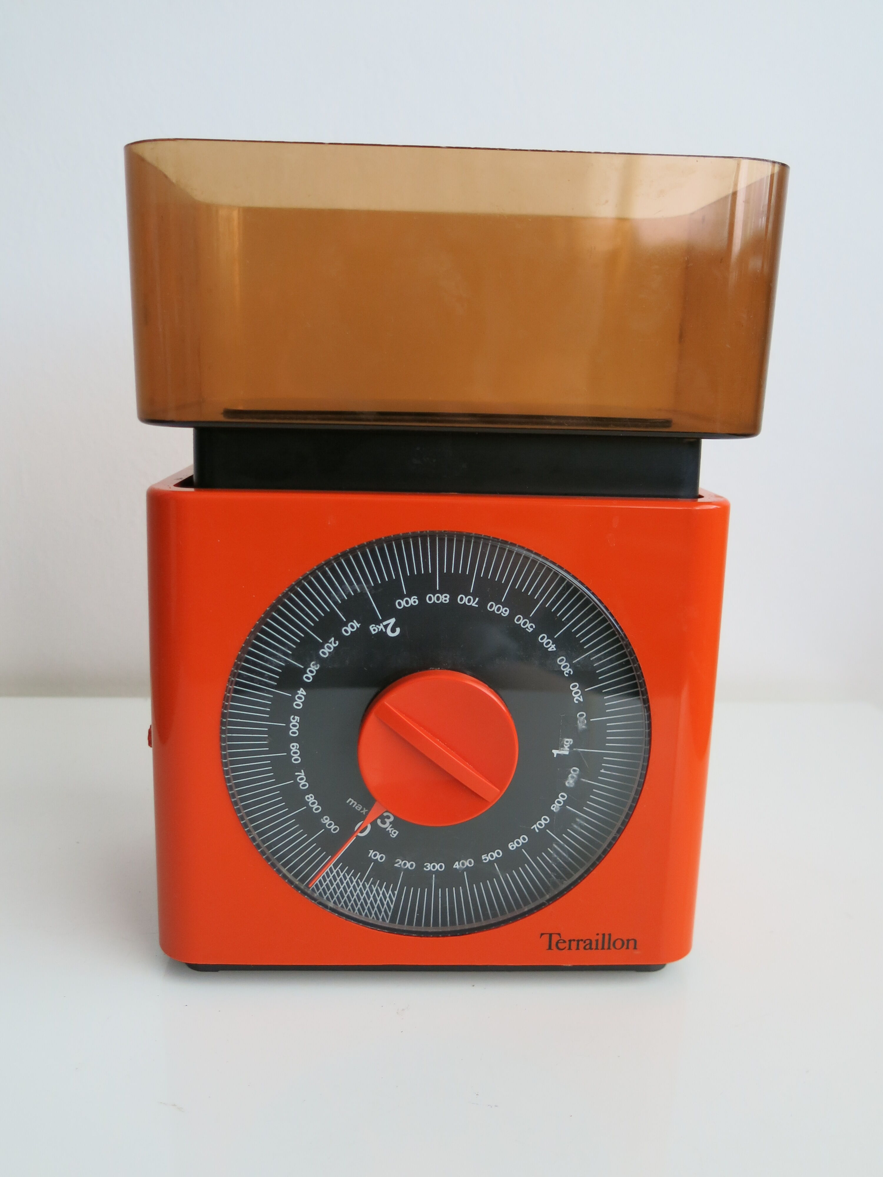 Orange scale by Terraillon (vintage)