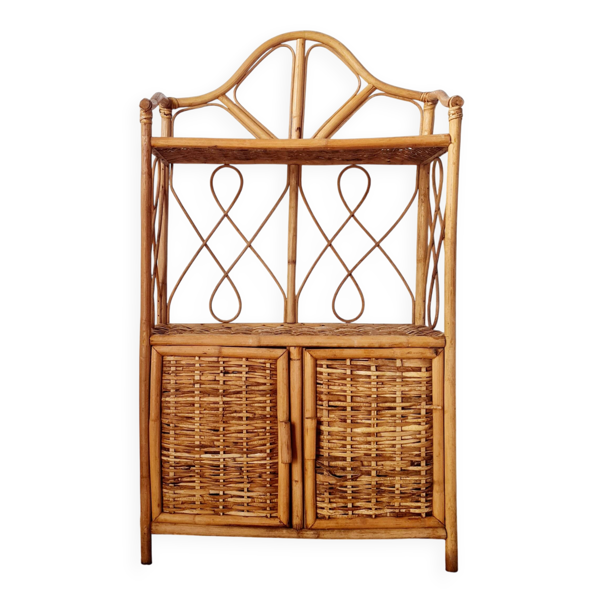 Rattan bookshelf shelf