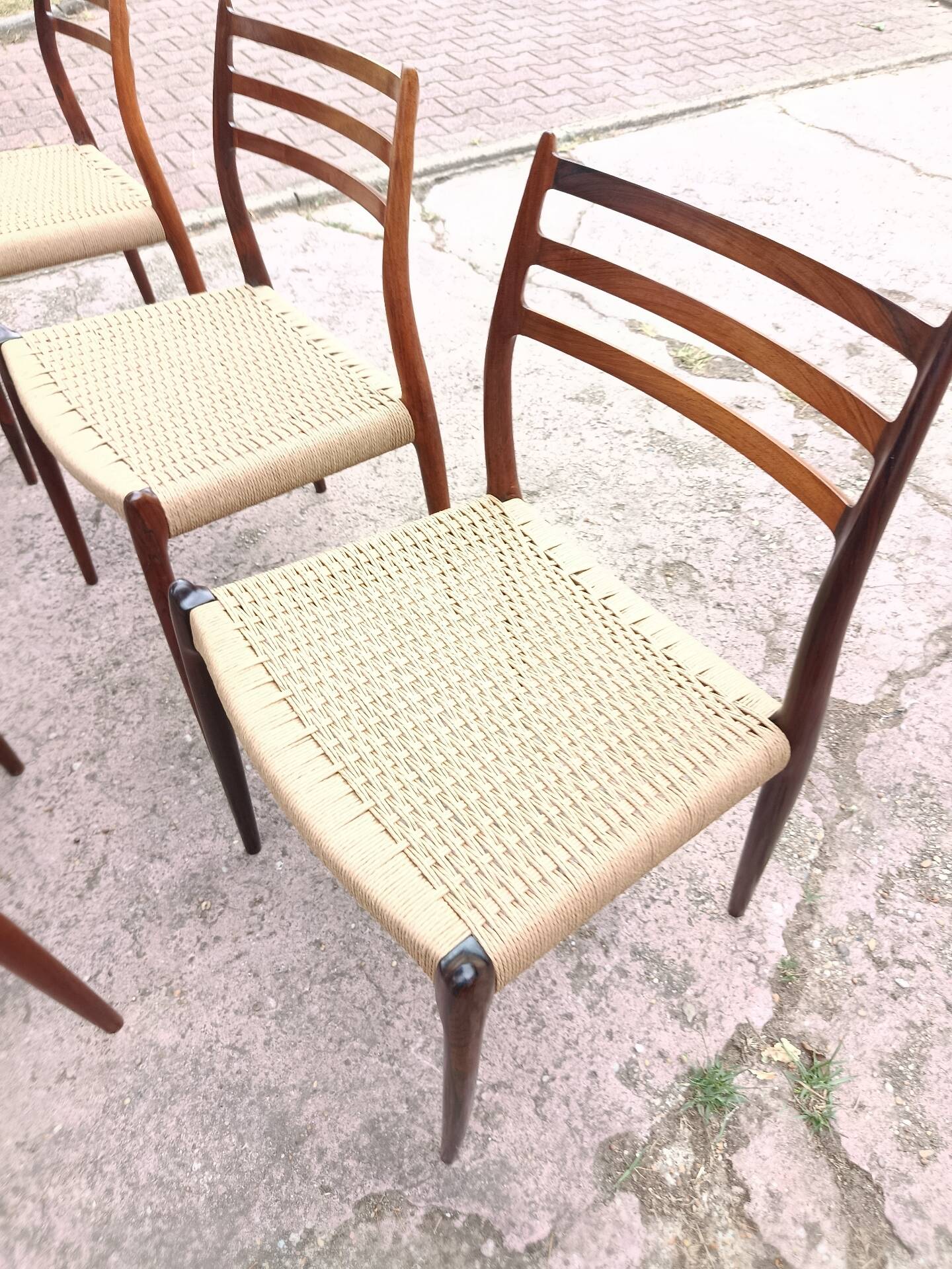 6 rosewood chairs no. 78 Niels Otto Moller