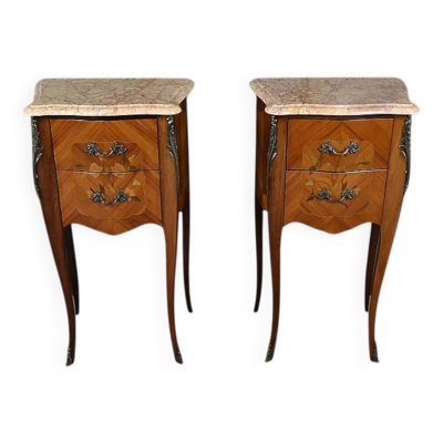 Paire de chevets en marqueterie de bois de rose, style Louis XV – 2ème partie XXe