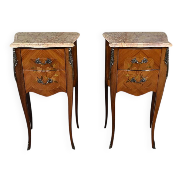 Paire de chevets en marqueterie de bois de rose, style Louis XV – 2ème partie XXe